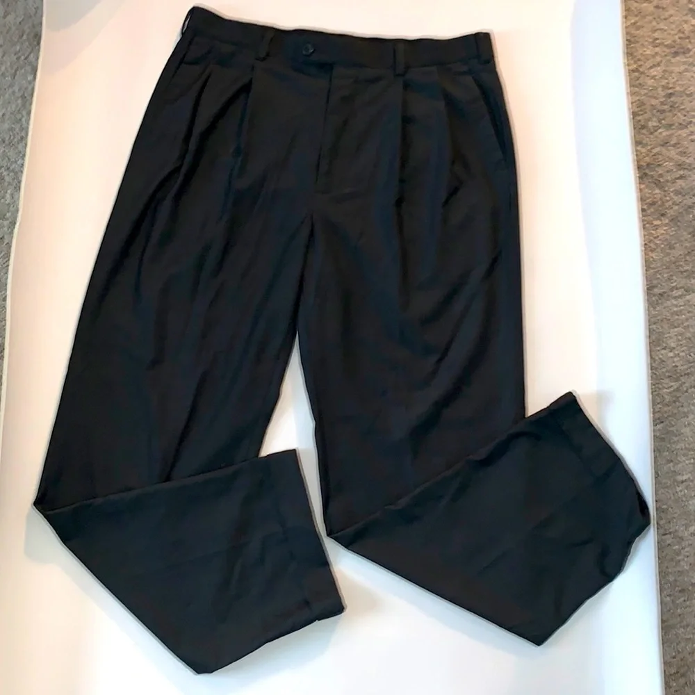 John Henry Men’s Dress Pants Charcoal Cuffed Leg Size 36-32